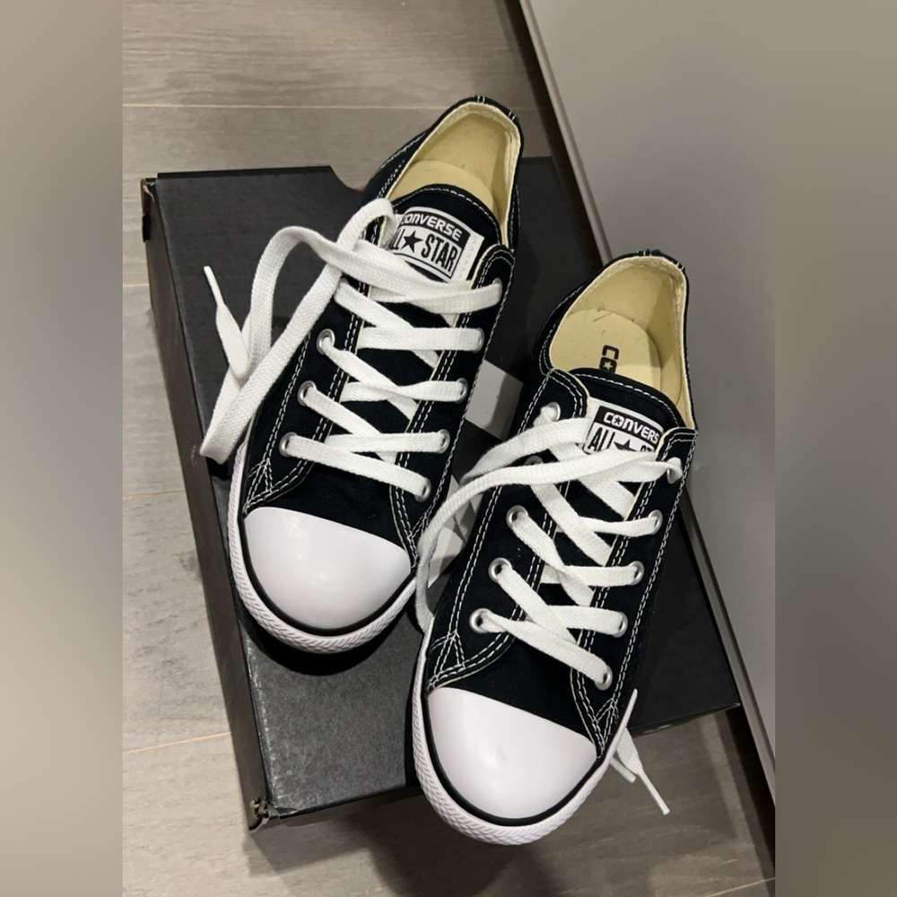 Converse Chuck Taylor All Star Low Top Sneakers - Black/White